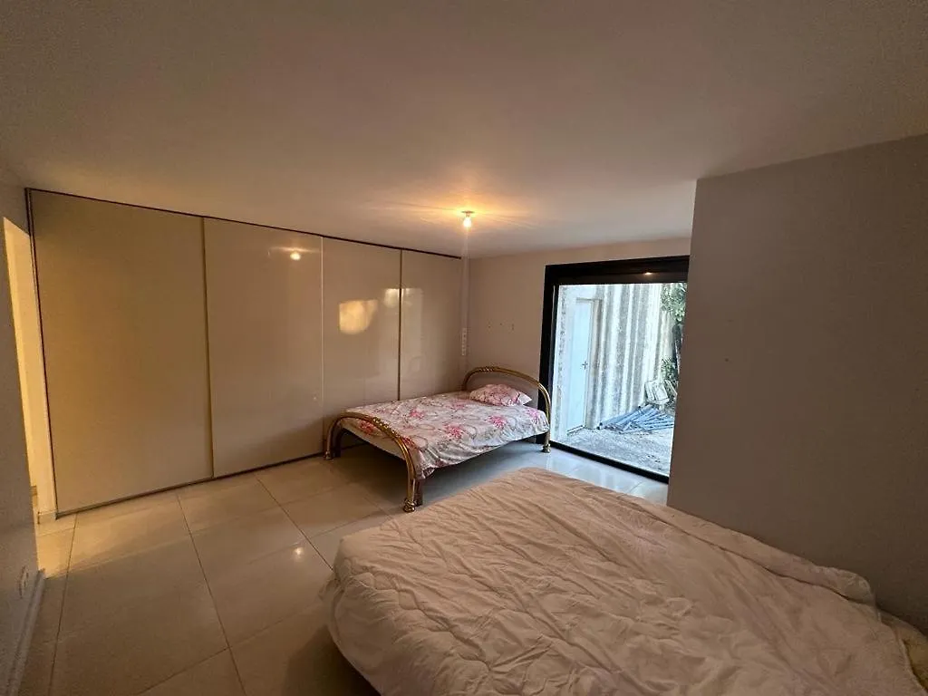 Magnifique Bas De Villa Entierement Independant Cannes 0*,